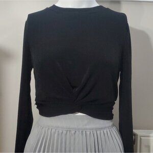 POISON IVY- Tie Knot Front Spandex Long Sleeved Black Top- NWOT